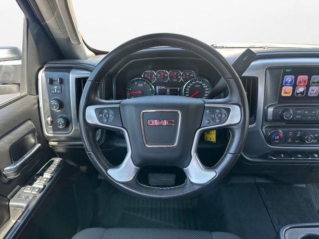 Vehicle image 22 of 39