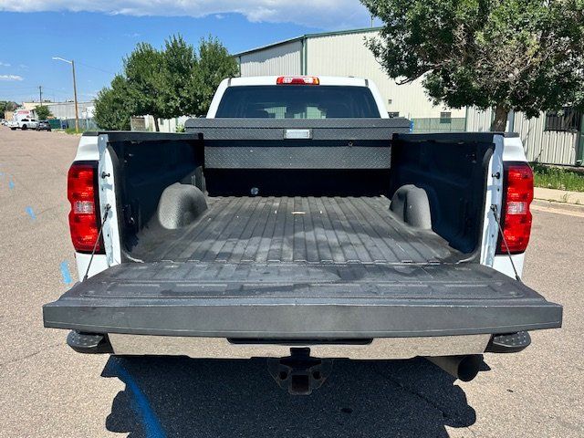 Vehicle image 15 of 39