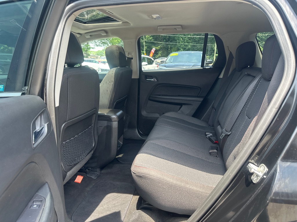 Vehicle image 21 of 40