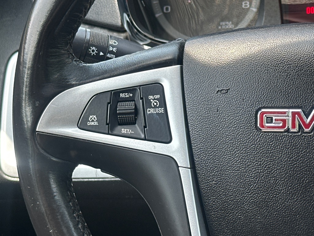 Vehicle image 38 of 40