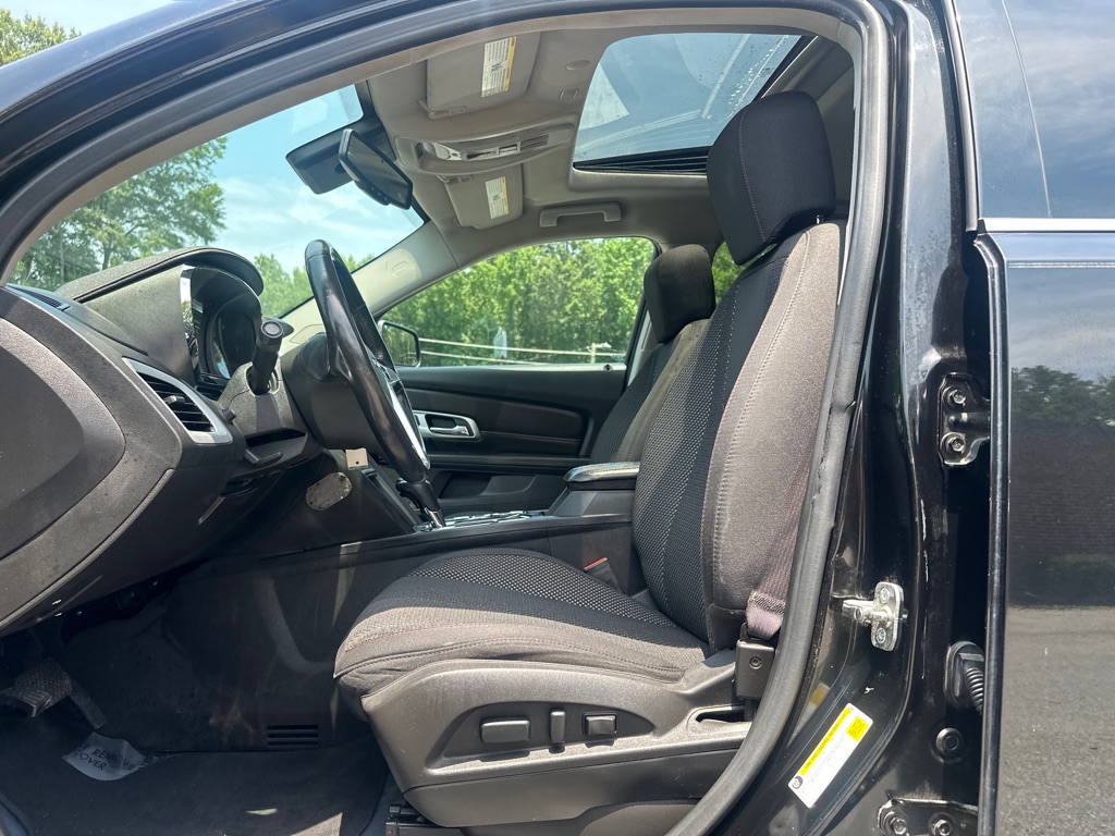 Vehicle image 19 of 40