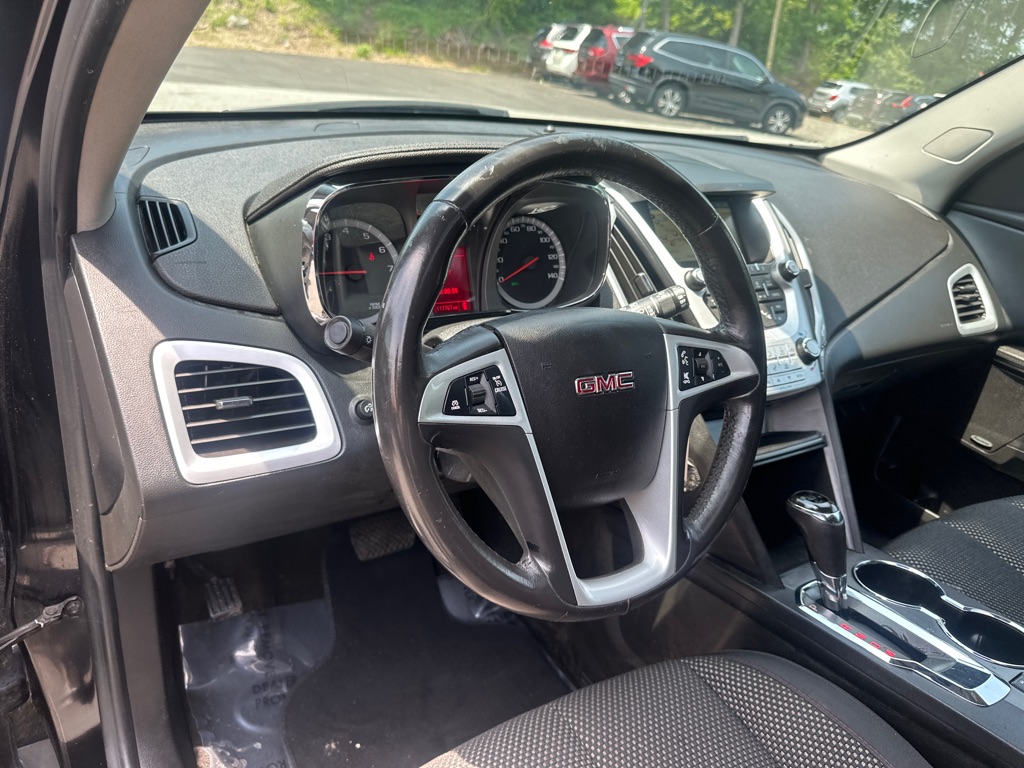 Vehicle image 23 of 40