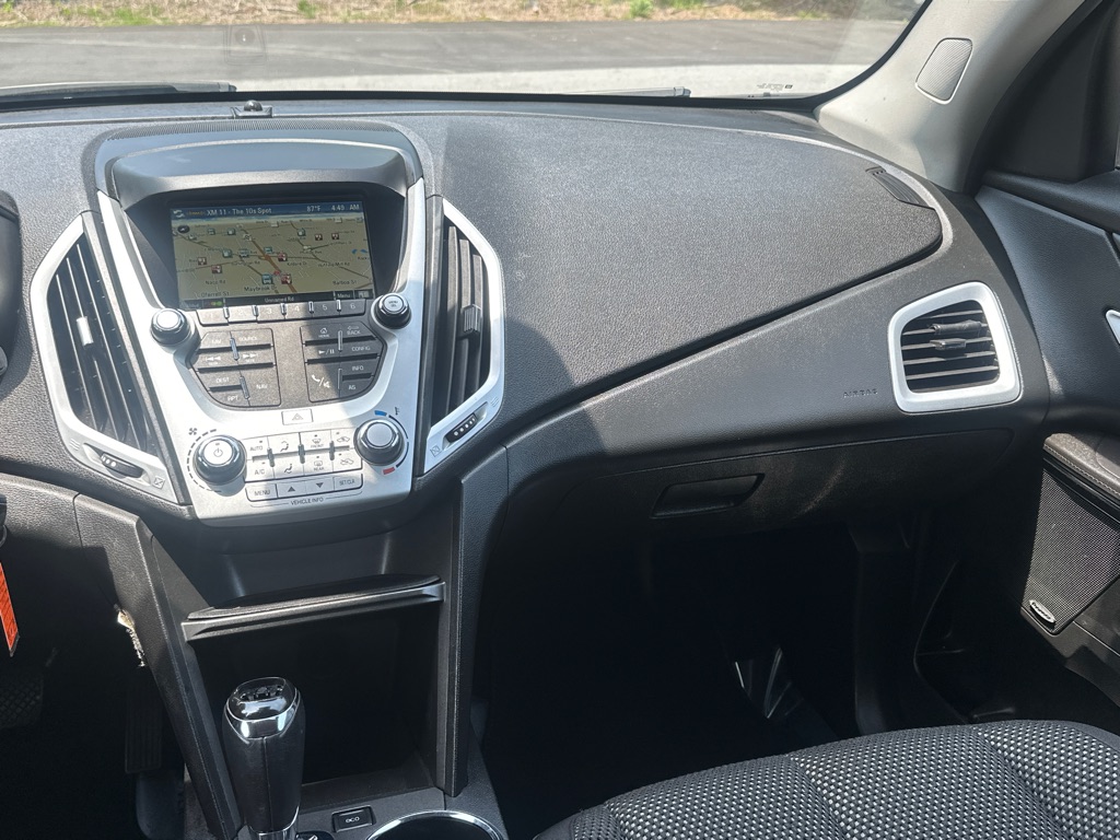 Vehicle image 27 of 40