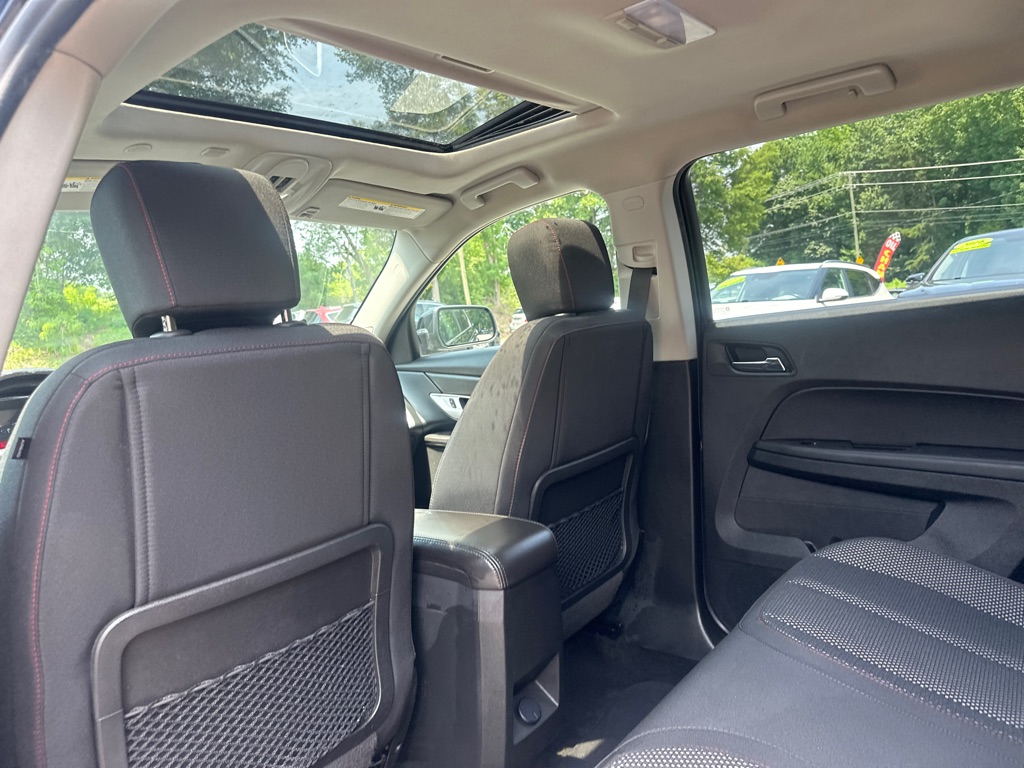 Vehicle image 18 of 40