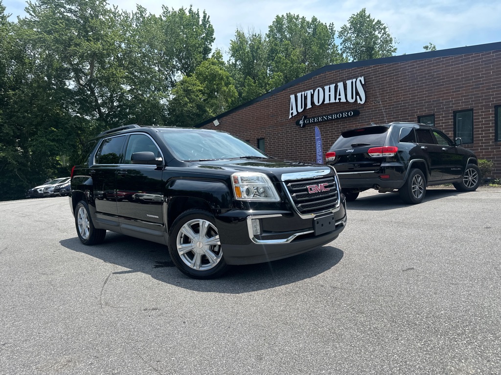 Vehicle image 3 of 40