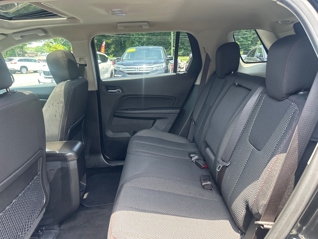 Vehicle image 16 of 40