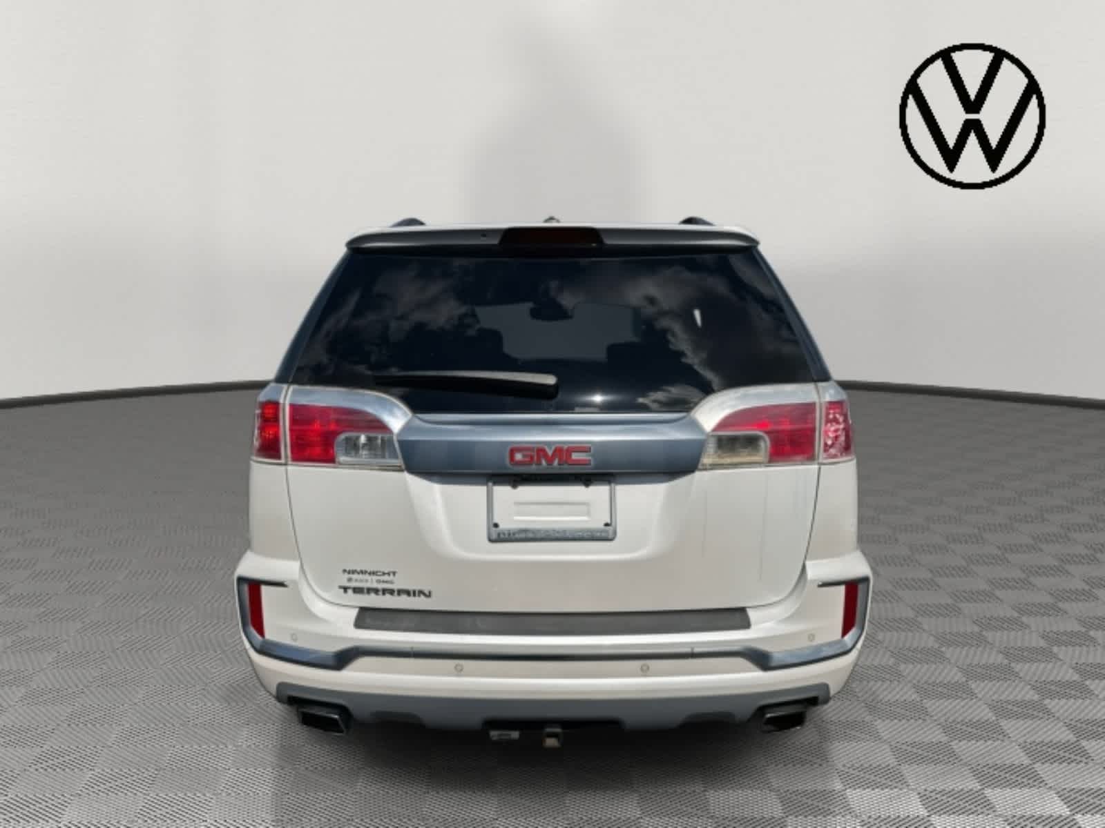 2017 GMC Terrain Denali Image 6 of 34