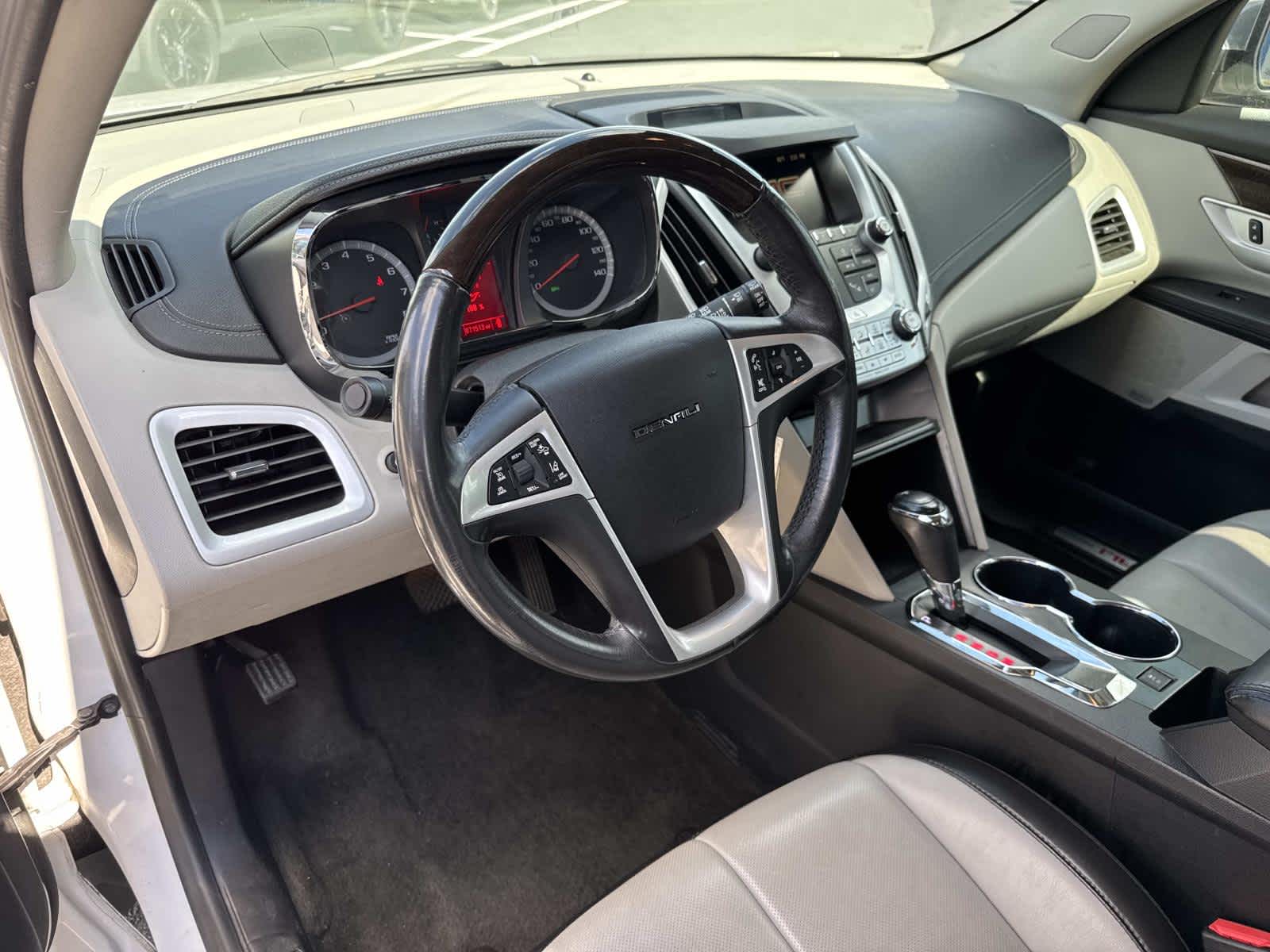 2017 GMC Terrain Denali Image 14 of 34