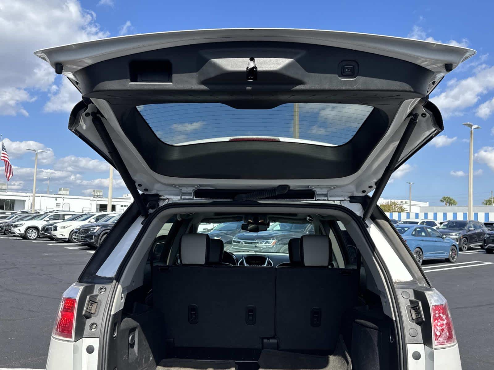 2017 GMC Terrain Denali Image 29 of 34