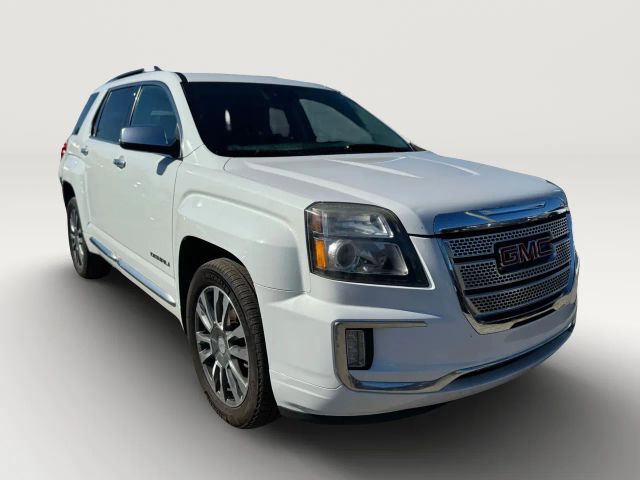 2017 GMC Terrain Denali Image 3 of 23