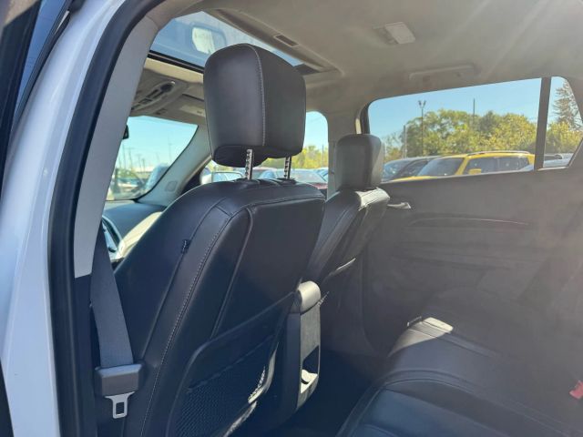 2017 GMC Terrain Denali Image 10 of 23