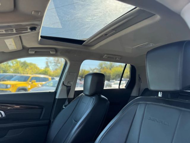 2017 GMC Terrain Denali Image 16 of 23