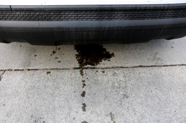 Vehicle image 18 of 19