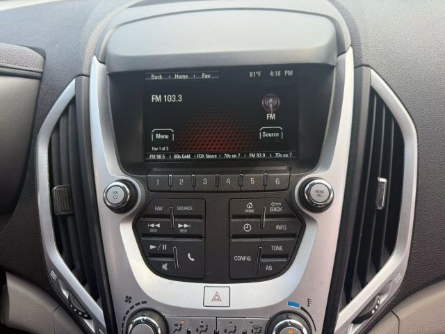 Vehicle image 18 of 32