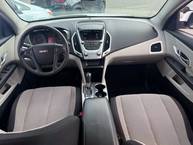Vehicle image 15 of 32