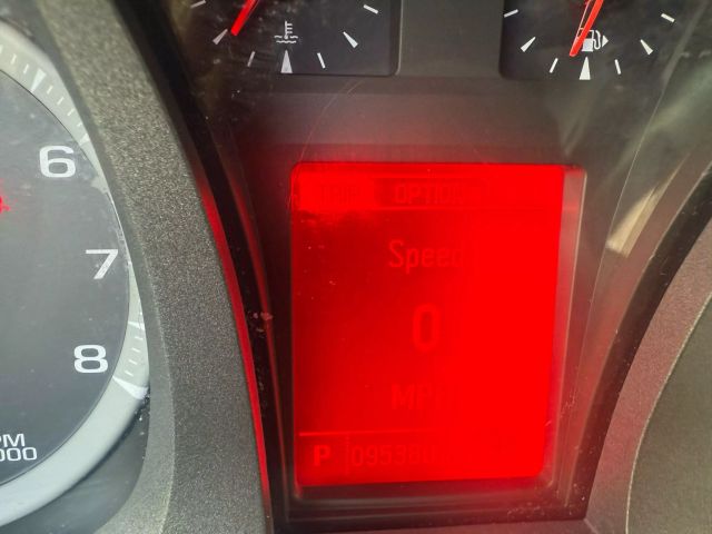 Vehicle image 17 of 32