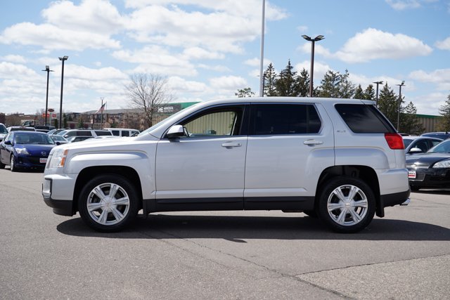 Vehicle image 2 of 27