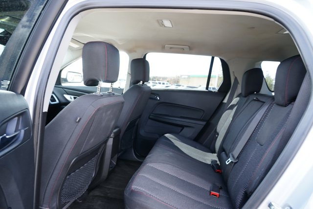 Vehicle image 18 of 27