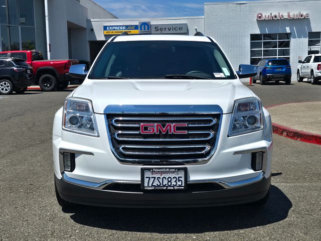 2017 GMC Terrain SLT Image 2 of 26