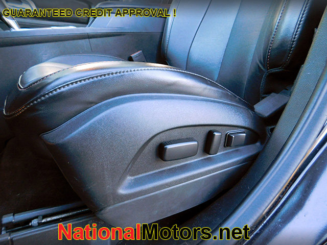 Vehicle image 6 of 12