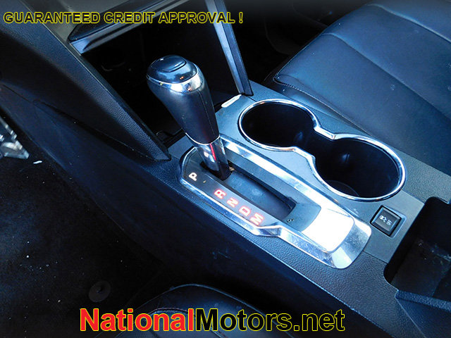 Vehicle image 9 of 12