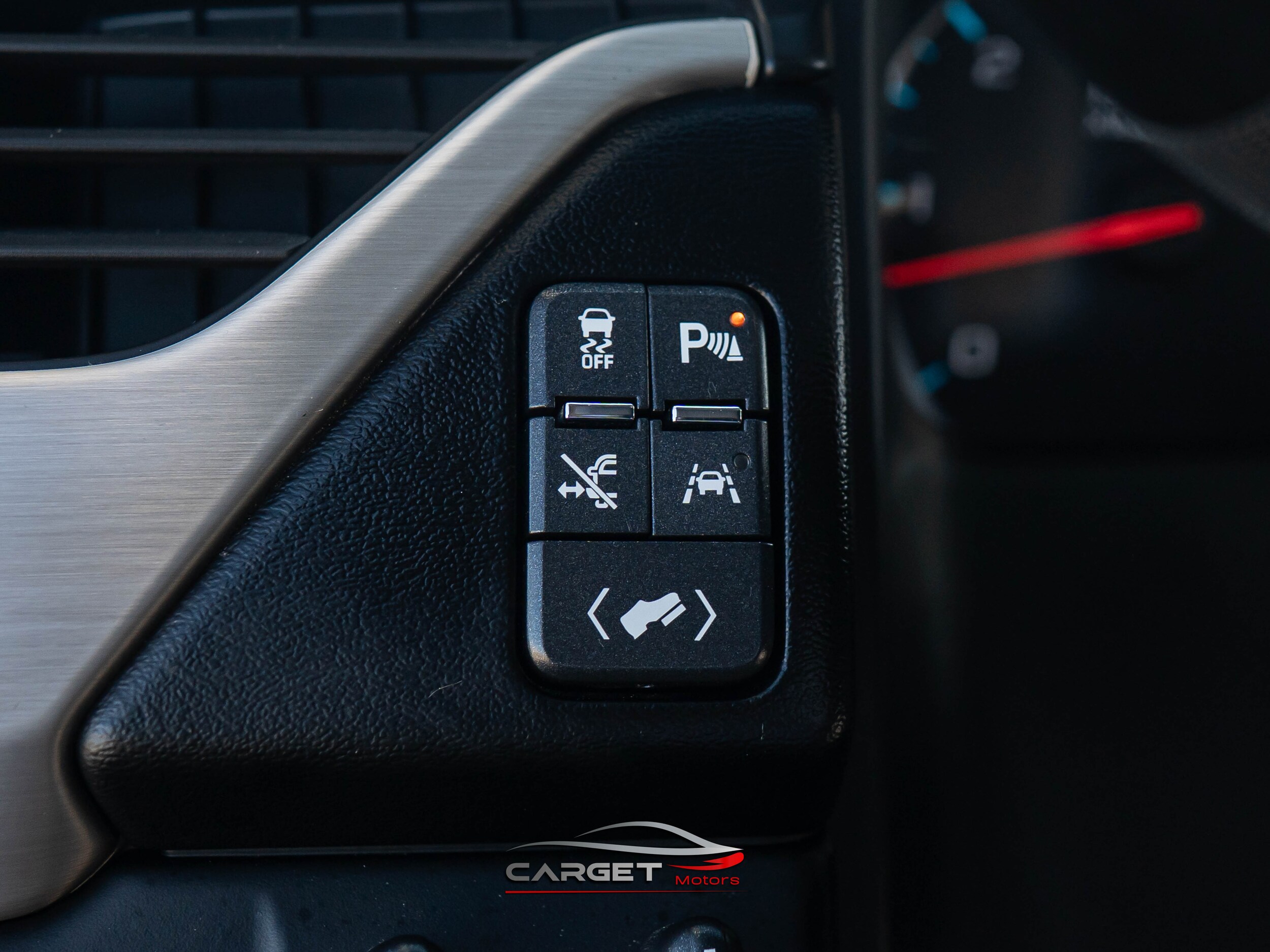 Vehicle image 37 of 53