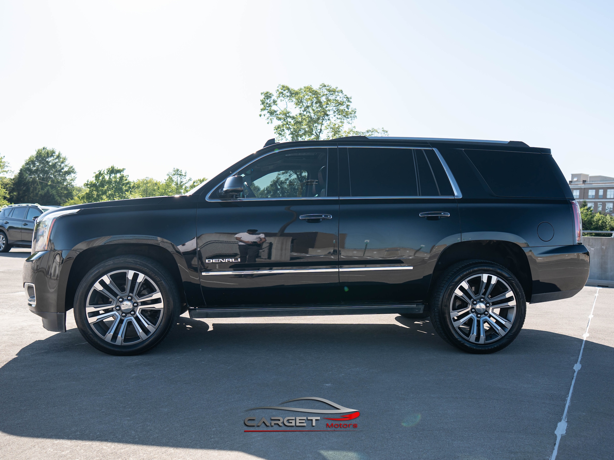 Vehicle image 2 of 53