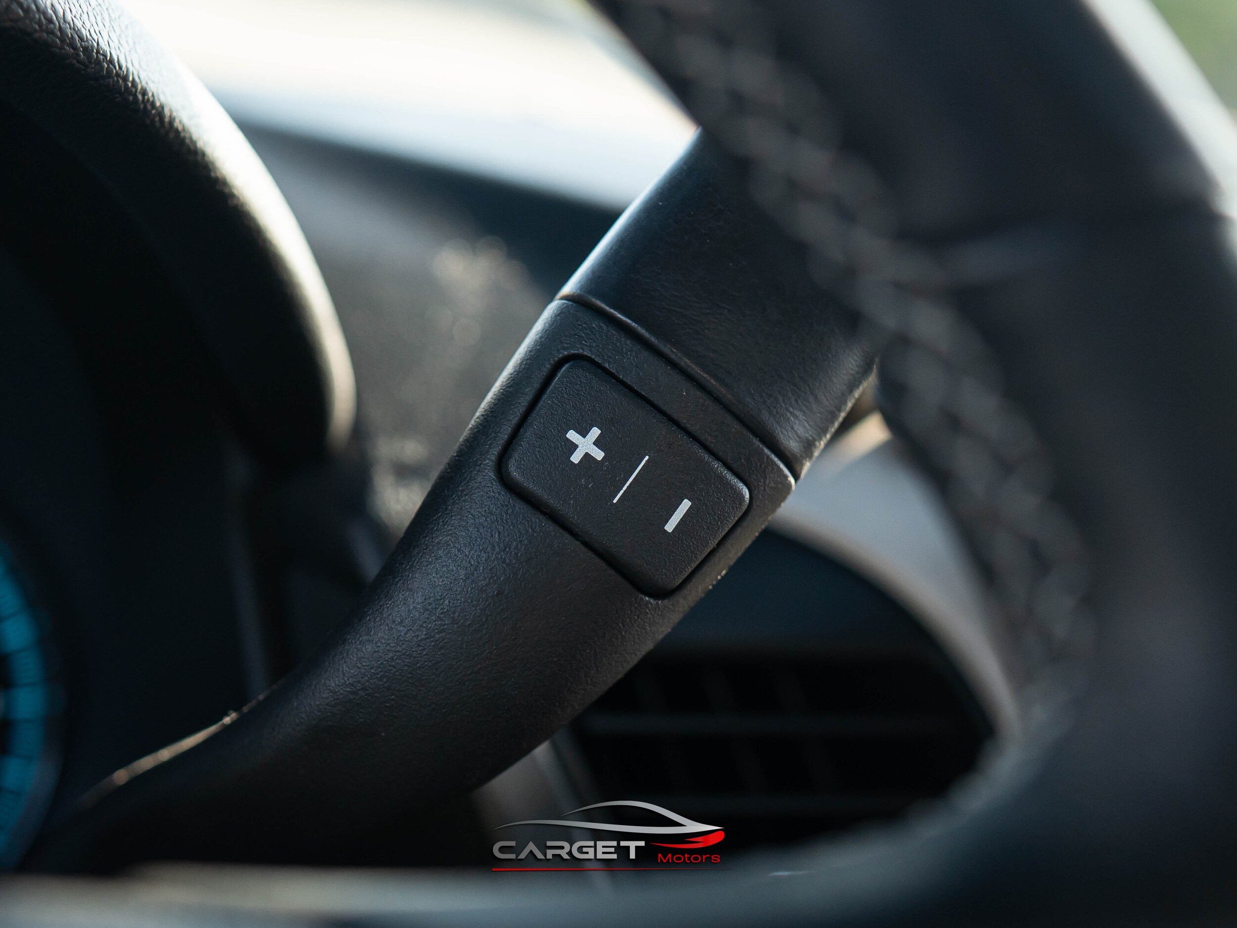 Vehicle image 27 of 53