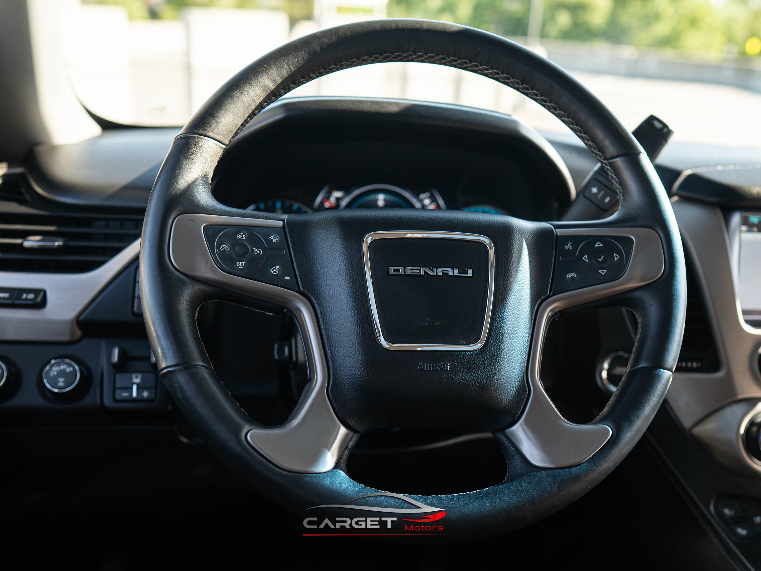 Vehicle image 24 of 53