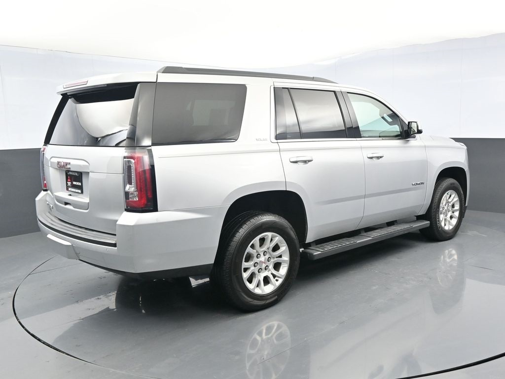 Vehicle image 3 of 38