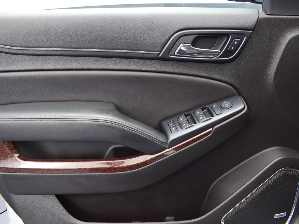 Vehicle image 20 of 38
