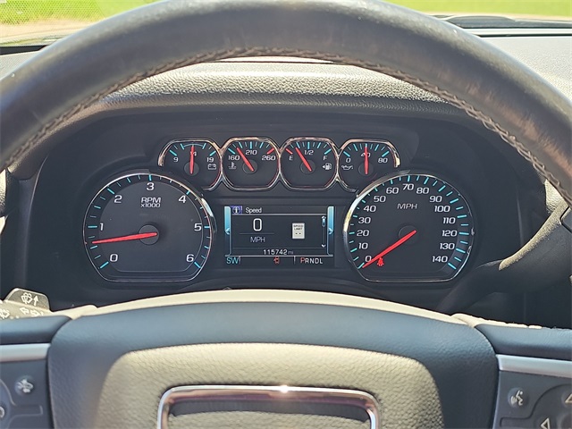 Vehicle image 10 of 26