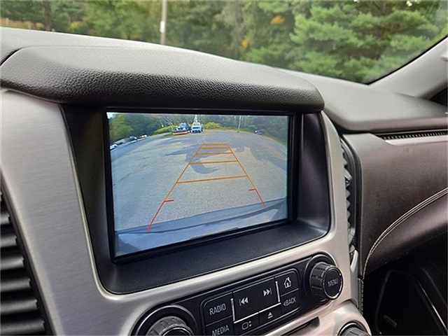 Vehicle image 13 of 25