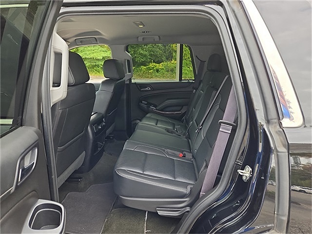Vehicle image 22 of 25