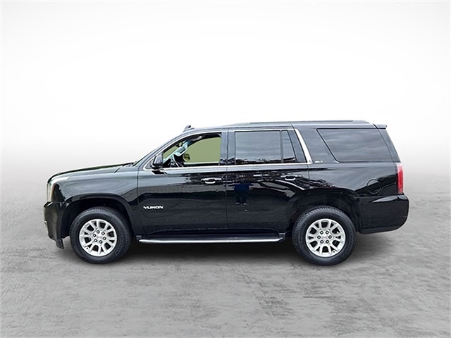 Vehicle image 8 of 25