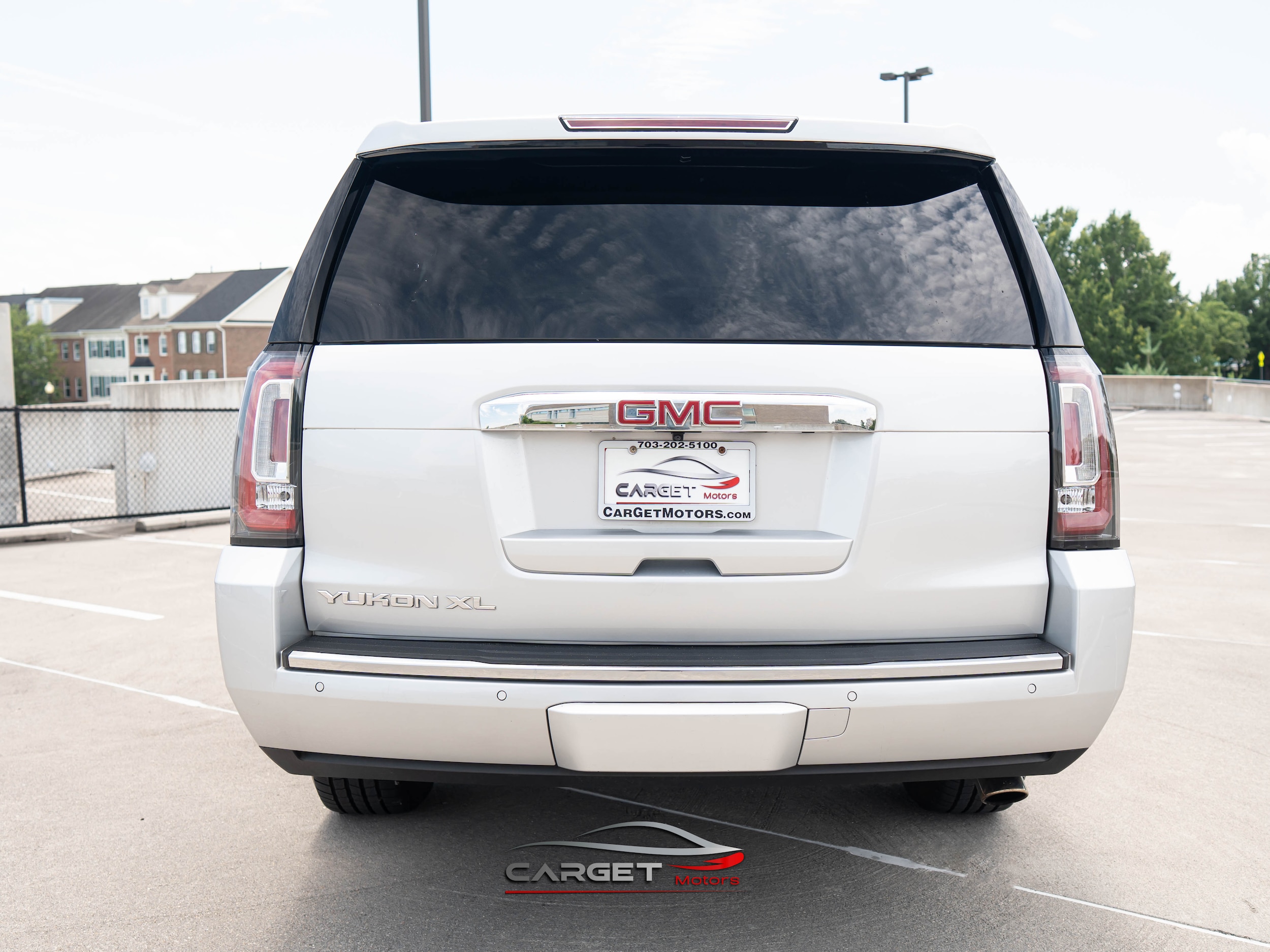 Vehicle image 7 of 54