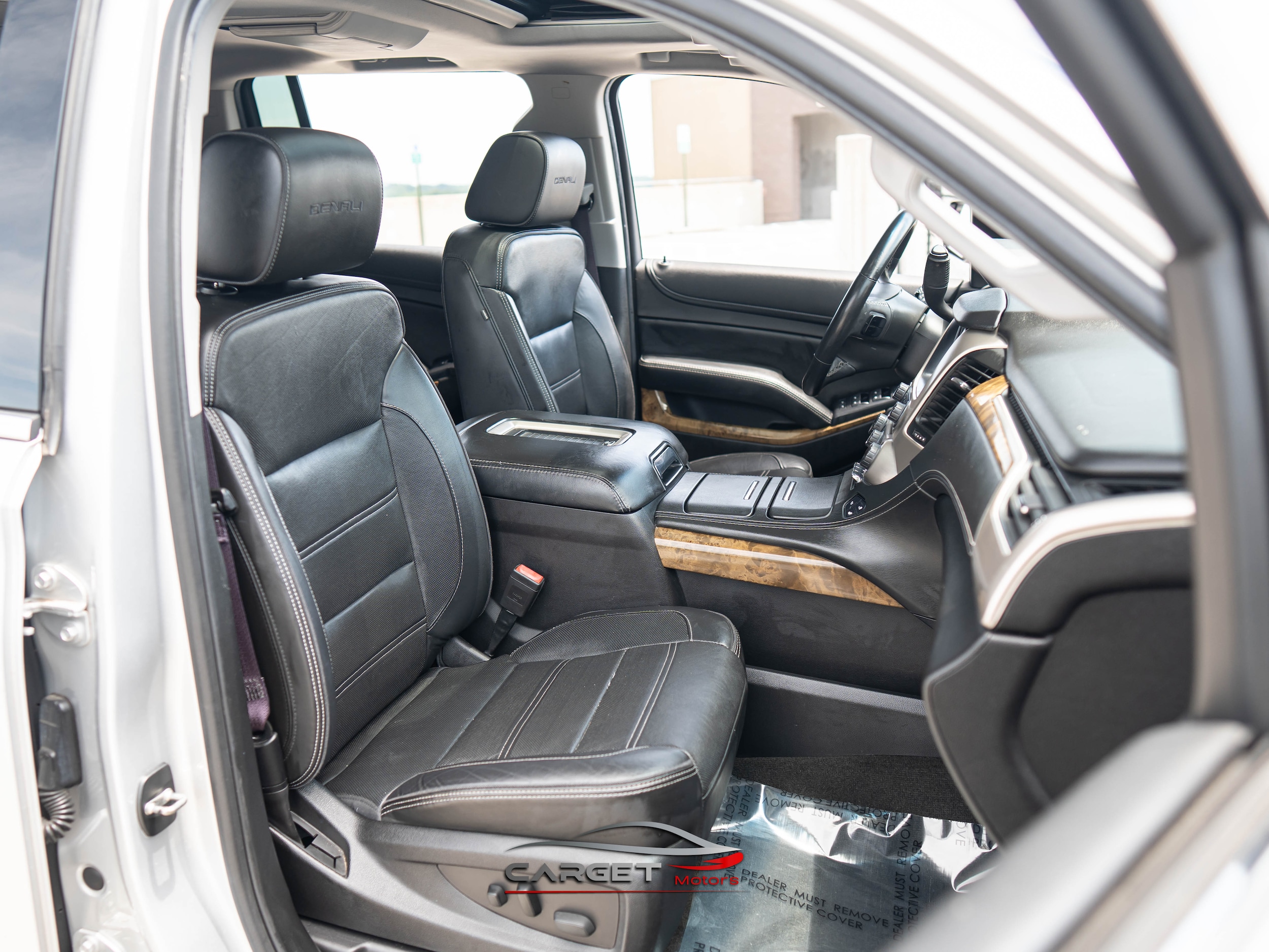 Vehicle image 15 of 54