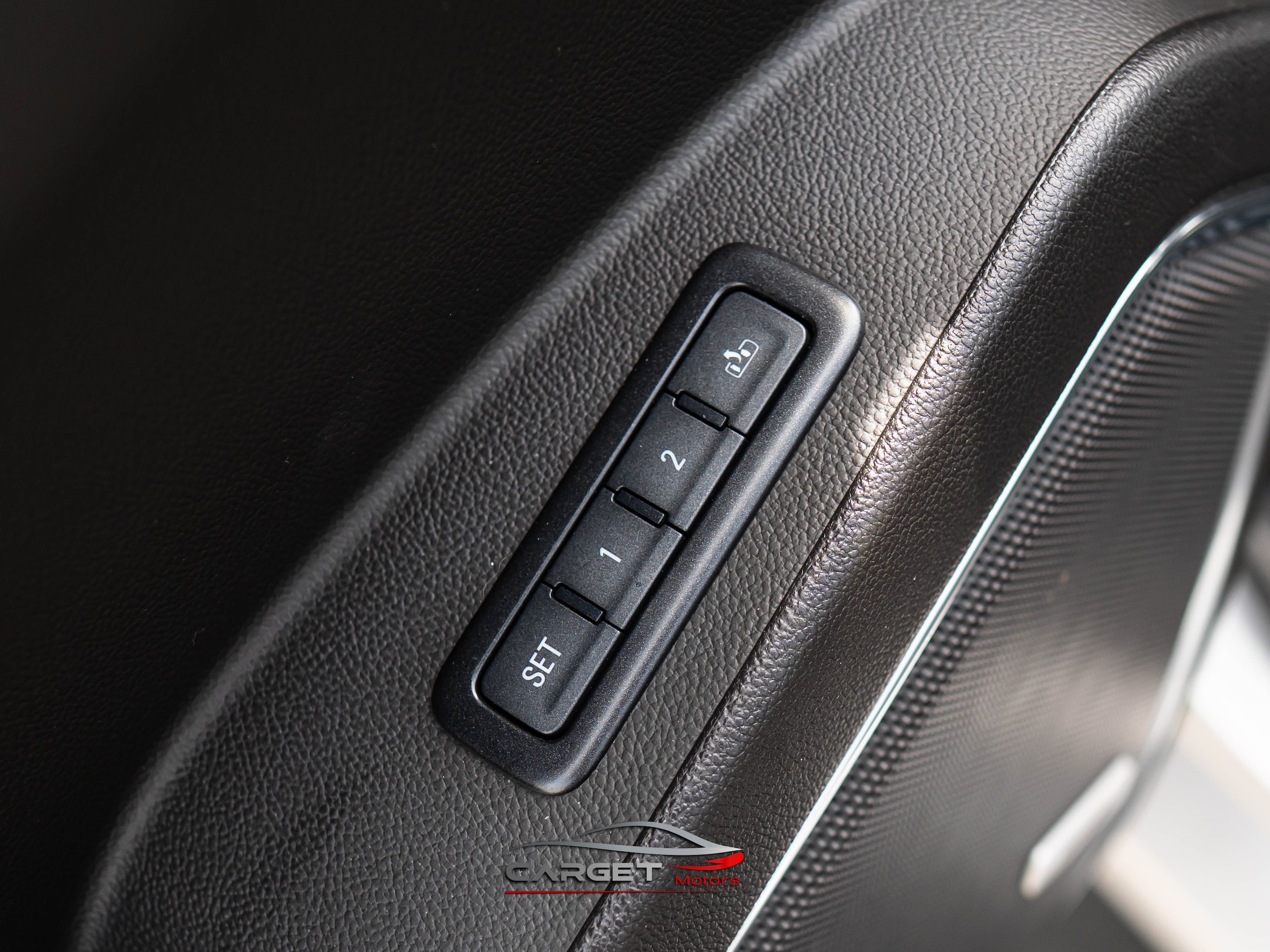 Vehicle image 49 of 54