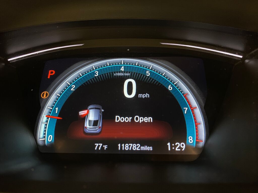 Vehicle image 24 of 35