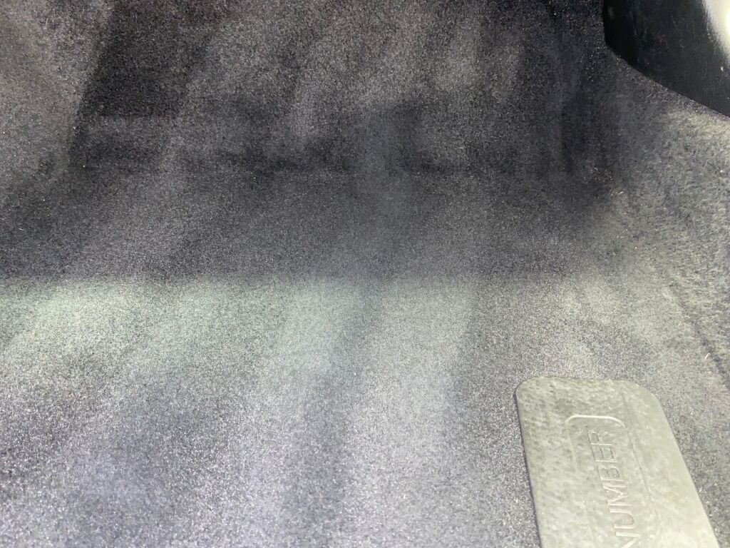 Vehicle image 17 of 35