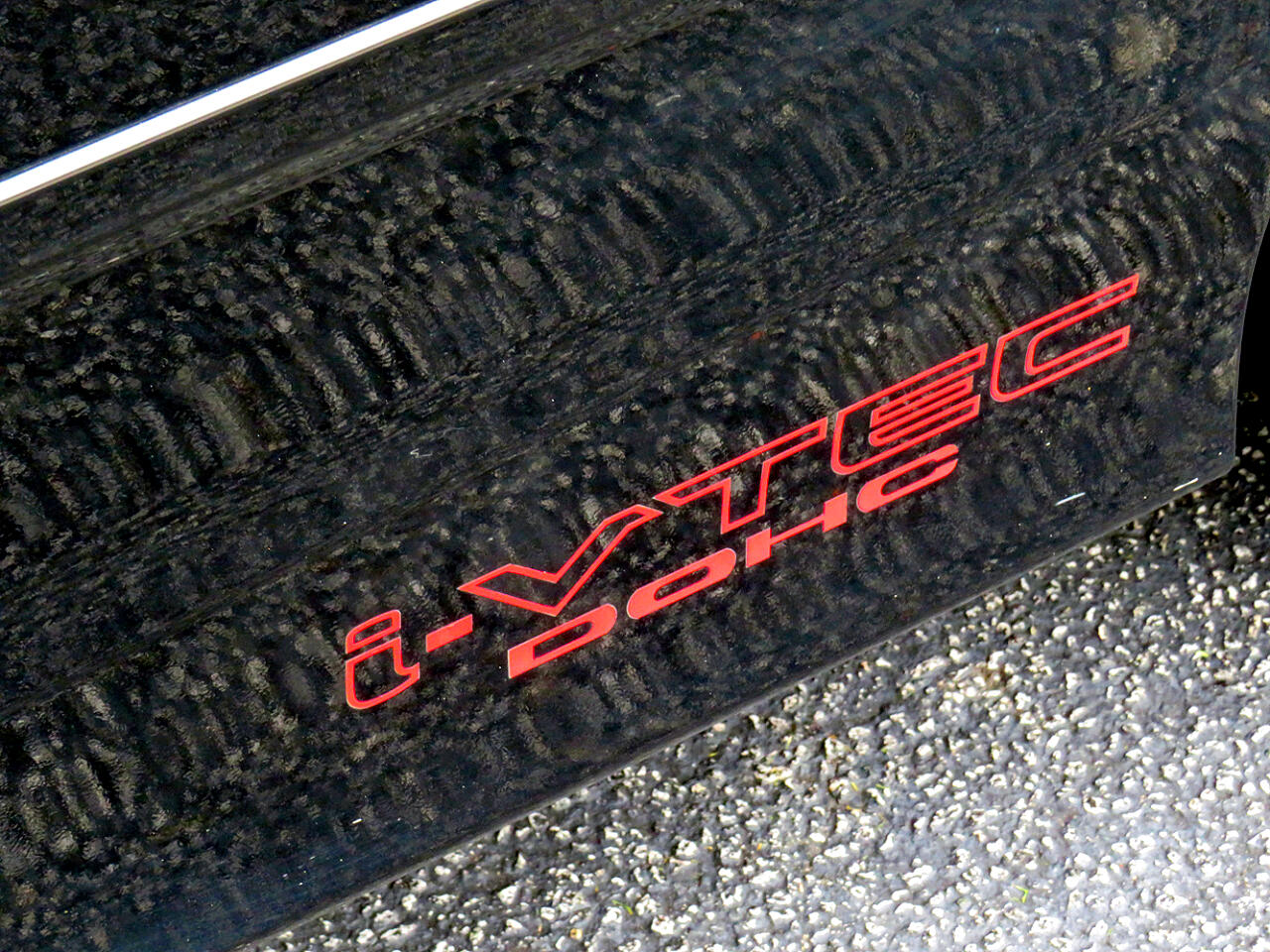Vehicle image 13 of 34