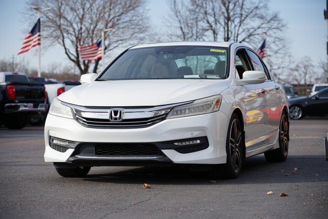 Vehicle image 1 of 30
