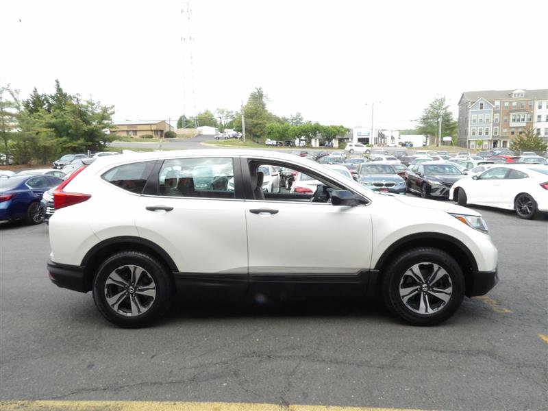 2017 Honda CR-V LX Image 2 of 28