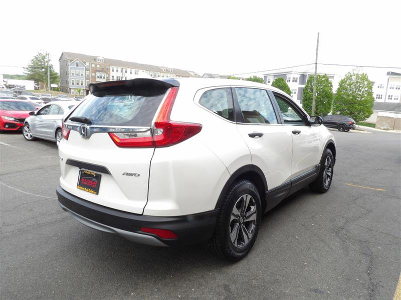 2017 Honda CR-V LX Image 3 of 28