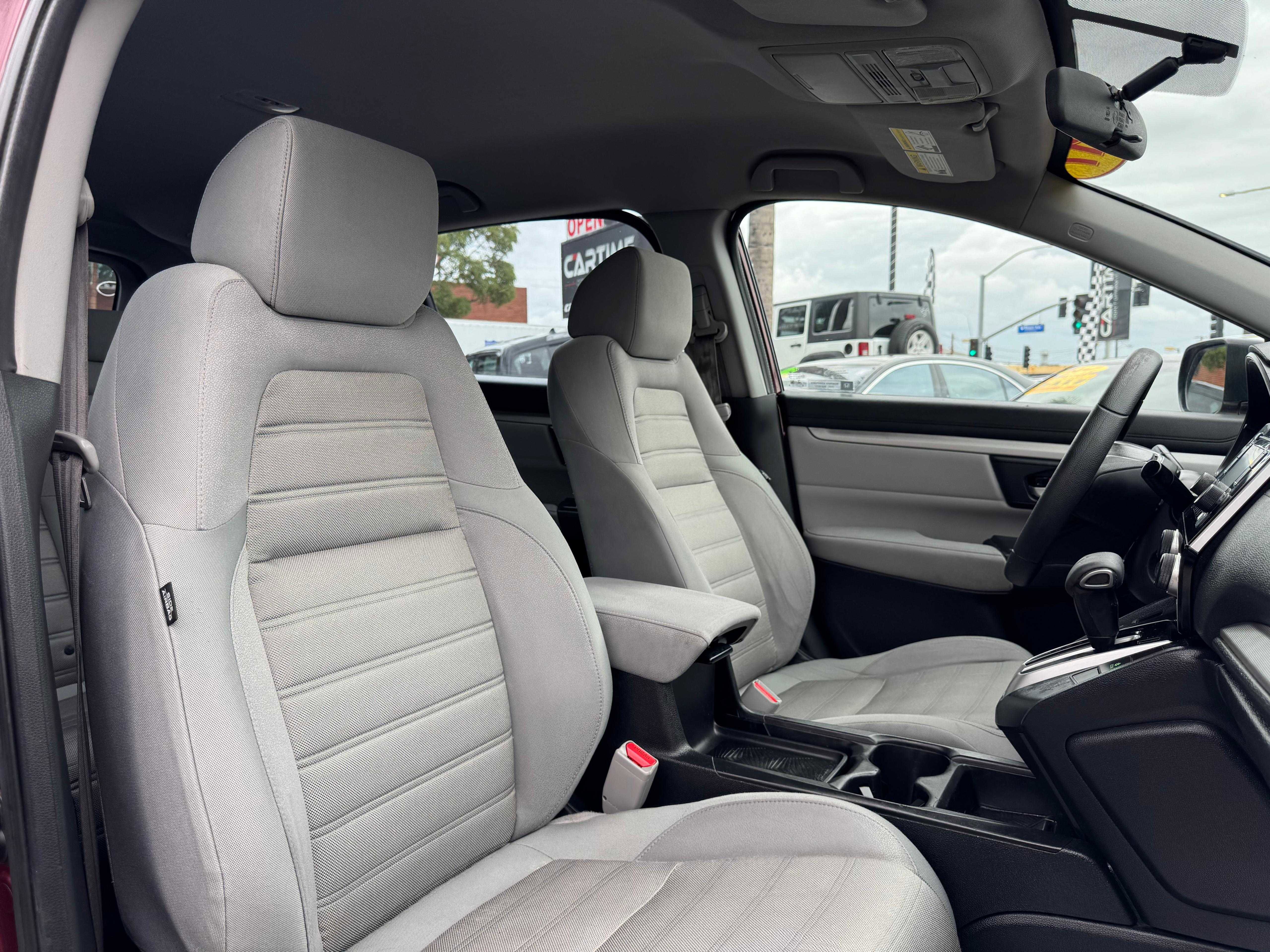 Vehicle image 47 of 63