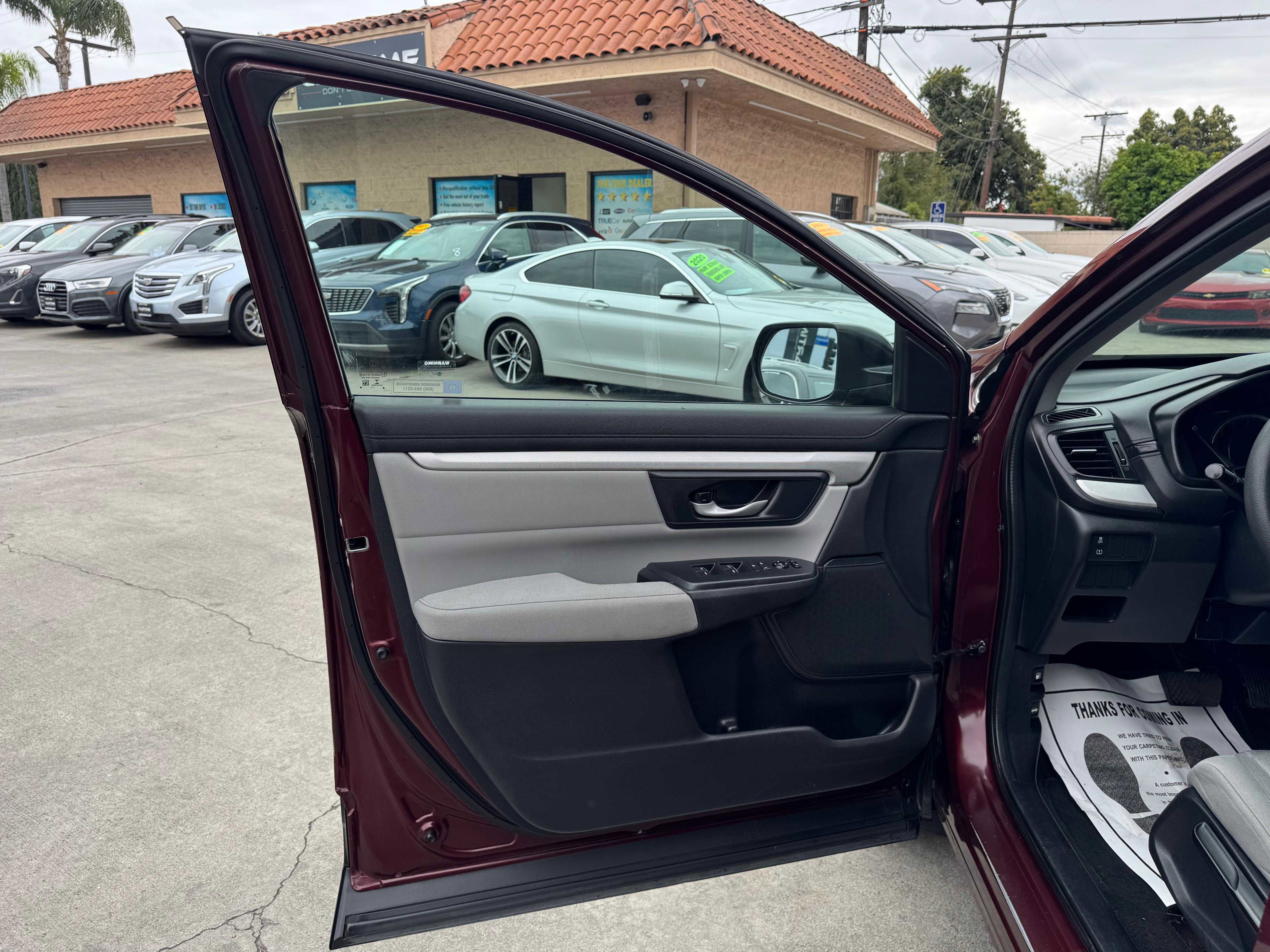 Vehicle image 20 of 63