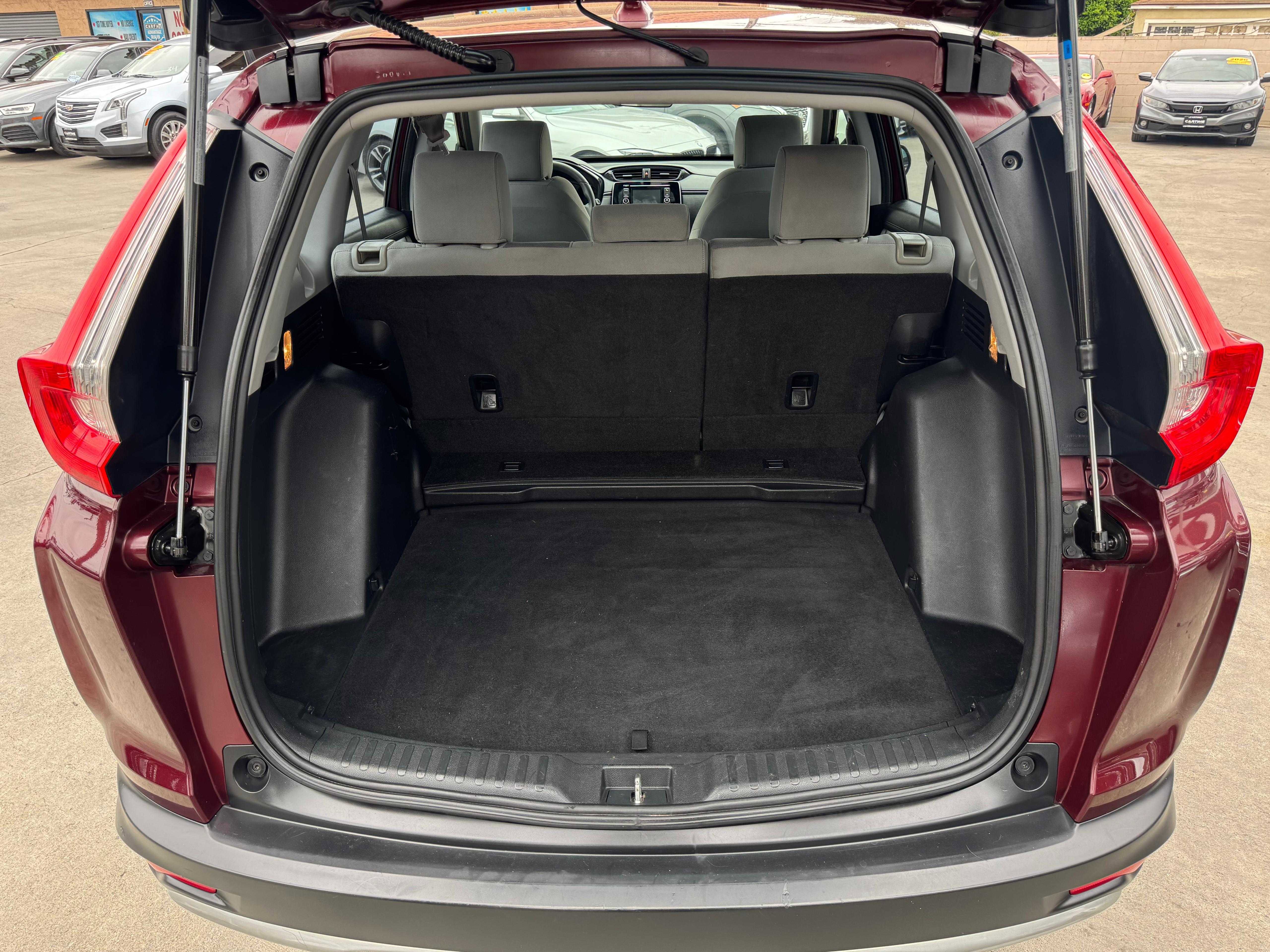 Vehicle image 18 of 63