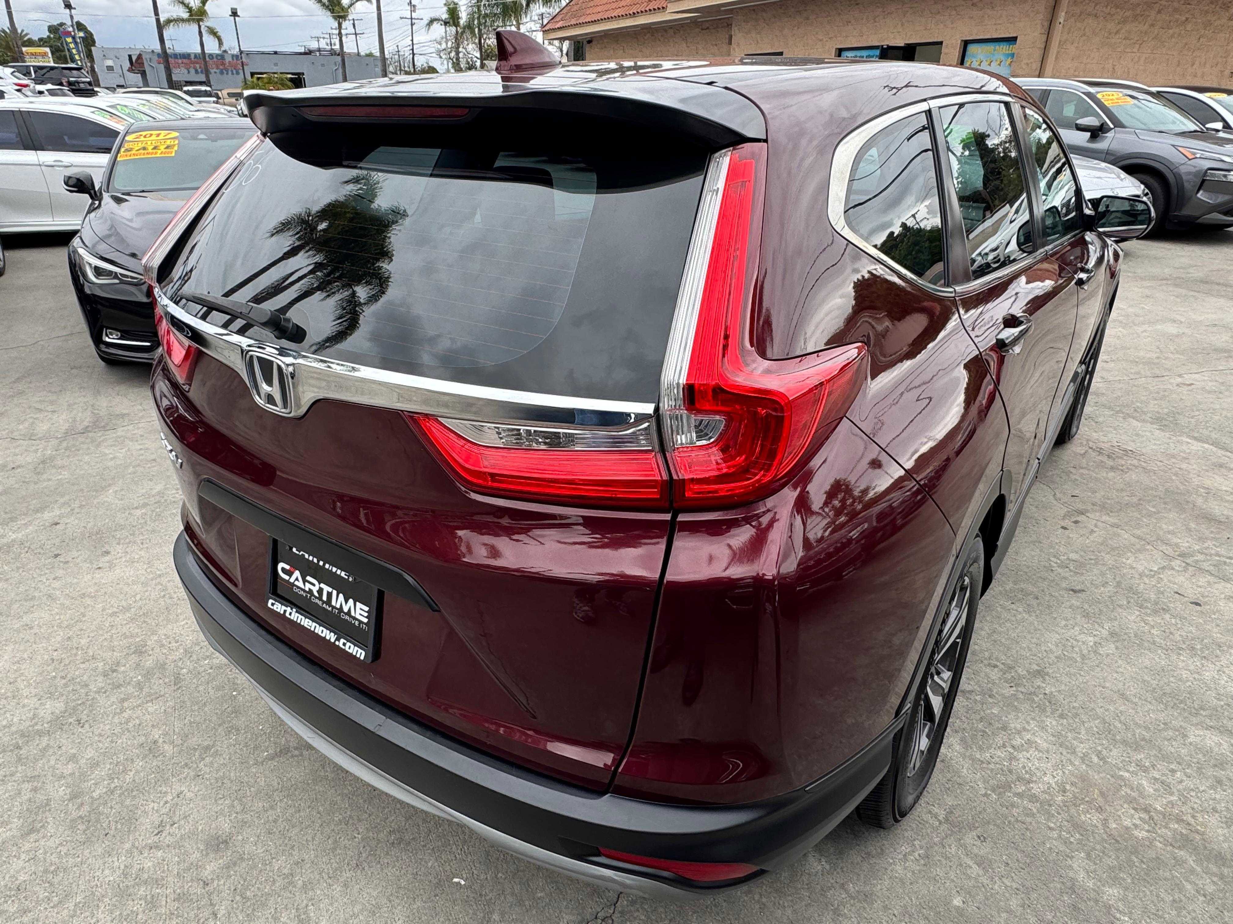 Vehicle image 10 of 63