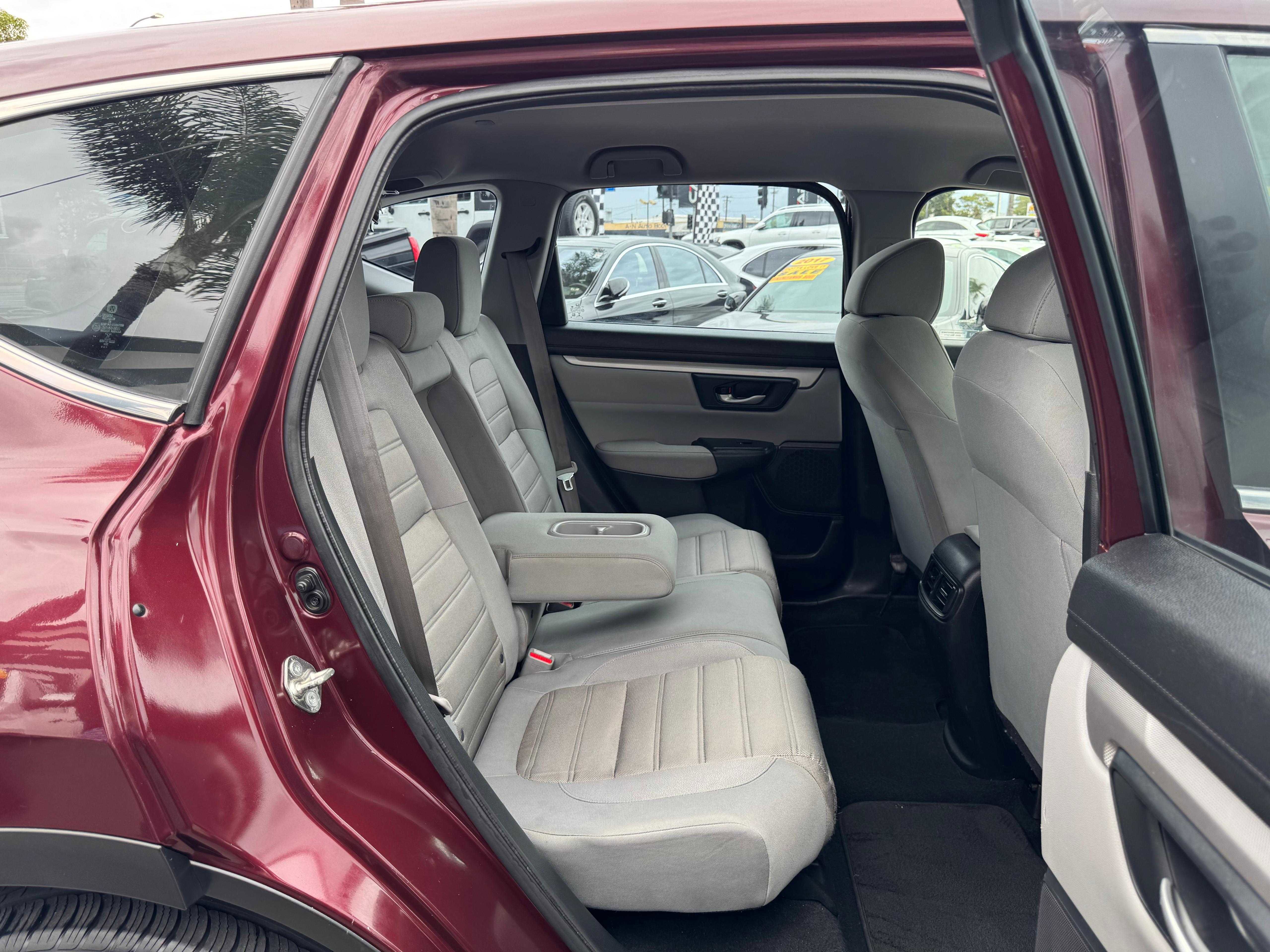 Vehicle image 38 of 63