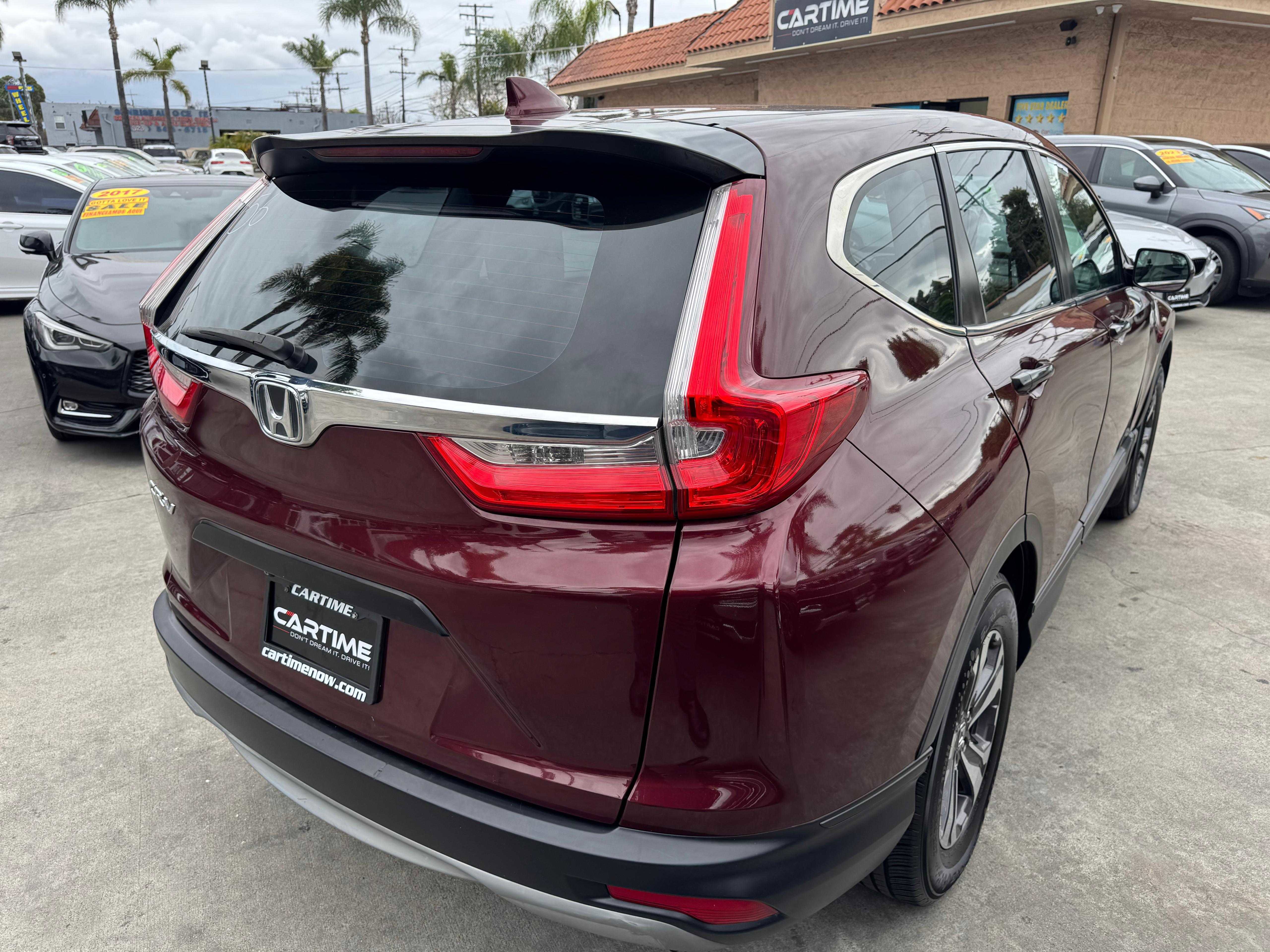 Vehicle image 11 of 63